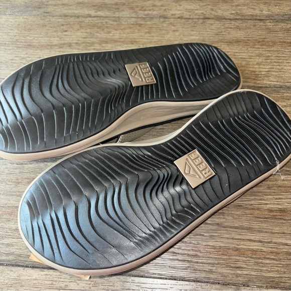 Reef Men’s 8 NWT - Picture 4 of 8